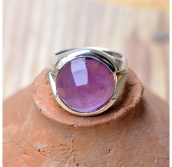 Grosse bague ronde semi clos et pierre Améthyste facettée (violet)