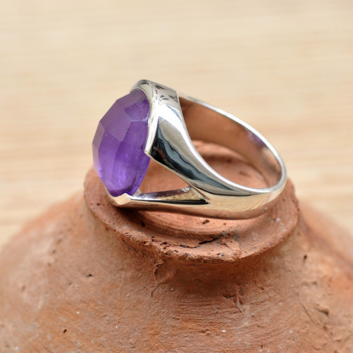 Bague ronde semi clos et pierre Améthyste facettée (violet) T55