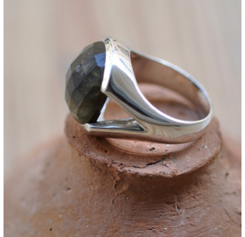 Grosse bague ronde argent pierre Labradorite facettée (vert) T54