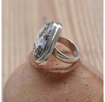 Bague triangle en pierre Jaspe océan et argent T52