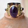 Bague anneau large pierre ovale cabochon en Améthyste (violet)