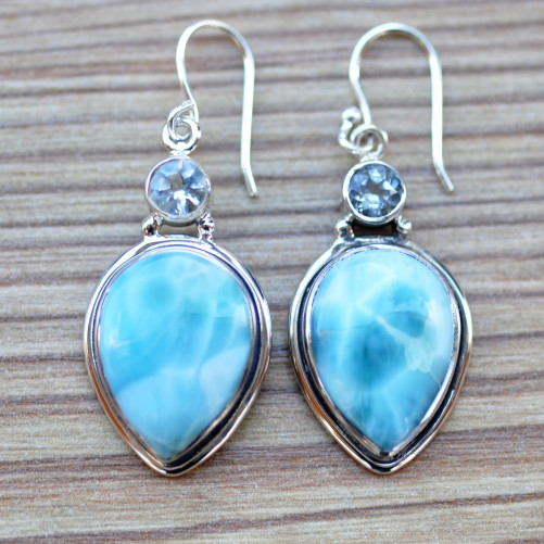 Grosses boucles argent pierre goutte en larimar et topaze bleue