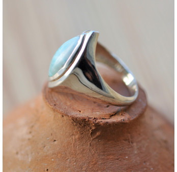 Bague chevalière argent lisse pierre navette en Larimar T60