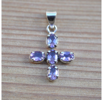 Petit pendentif croix pierre améthyste et argent