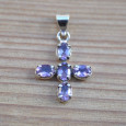 Petit pendentif croix pierre améthyste et argent Petit pendentif croix pierre améthyste et argent