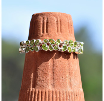 Bracelet argent 2 rangs 47 pierres en péridot facettées