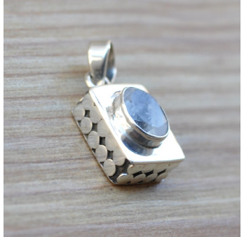 Petit pendentif coffre Pierre de lune facettes et argent (blanc)