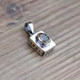 Petit pendentif coffre pierre naturelle Citrine facettes et argent
