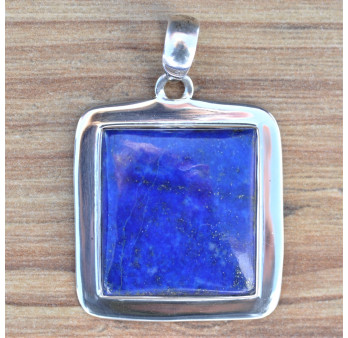 Pendentif carré en argent plat et en pierre Lapis lazuli