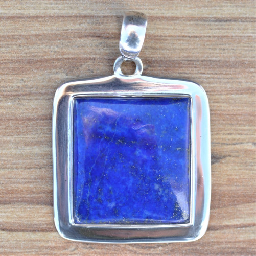 Pendentif carré en argent plat et en pierre Lapis lazuli