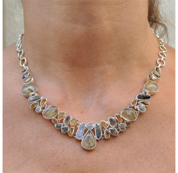Collier plastron argent avec 36 pierres en QUARTZ RUTILE TOURMALINE et CITRINE (brun) (jaune)
