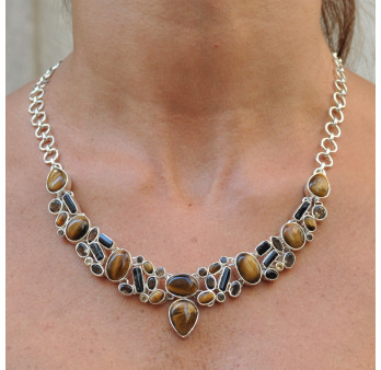 Collier plastron argent avec 44 pierres en OEIL DE TIGRE tourmaline noire quartz fumé et citrine (brun) (jaune)