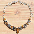 Collier plastron argent avec 44 pierres en OEIL DE TIGRE tourmaline noire quartz fumé et citrine (brun) (jaune)