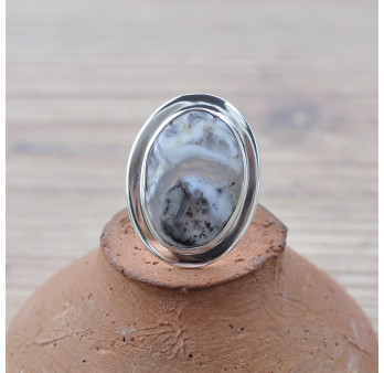 Bague en pierre Agate dendrite ovale et monture plate en argent (blanc)