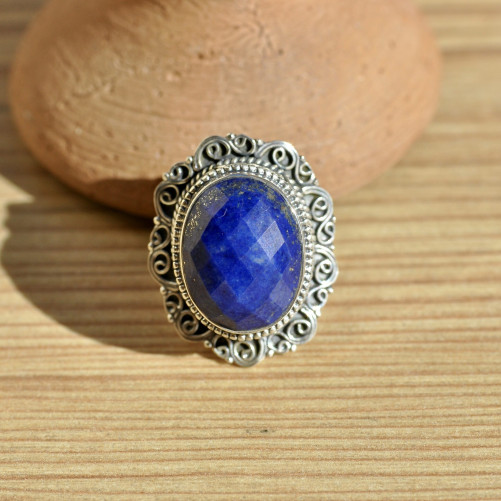 Magnifique bague massive argent ciselé avec pierre en lapis lazuli T55