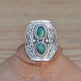 Chevalière argent ciselé et 2 pierres Malachite (vert) T54 Chevalière argent ciselé et 2 pierres Malachite (vert) T54
