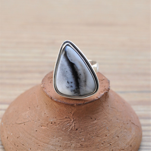 Bague asymétrique en pierre naturelle Agate dendrite et argent (blanc)