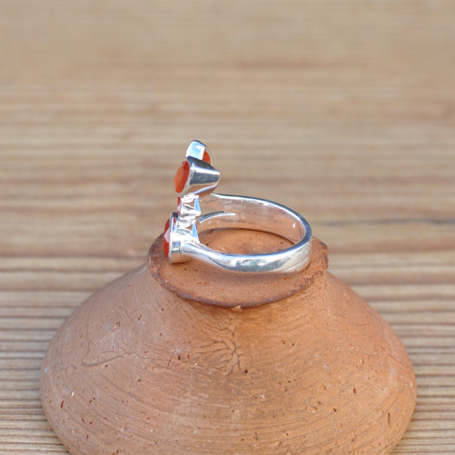 Bague 4 pierres Cornaline feuilles facettées en argent (orange) T52