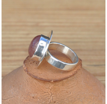 Petite bague ovale pierre naturelle Quartz strawberry et argent plat T50
