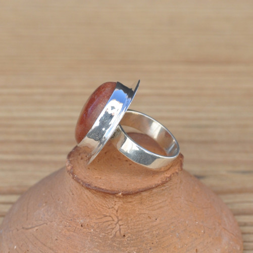Bague ovale pierre naturelle Pierre de soleil et argent plat T52