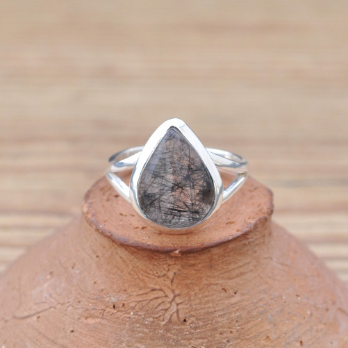 Bague goutte en argent et pierre naturelle Quartz tourmaline T60