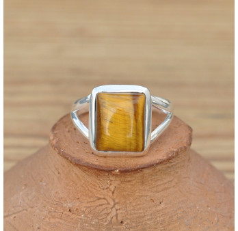 Bague rectangulaire en pierre naturelle Oeil de tigre et argent T59