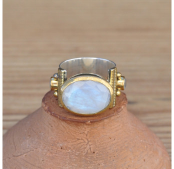Bague anneau large argent pierre de lune ovale facettée T56