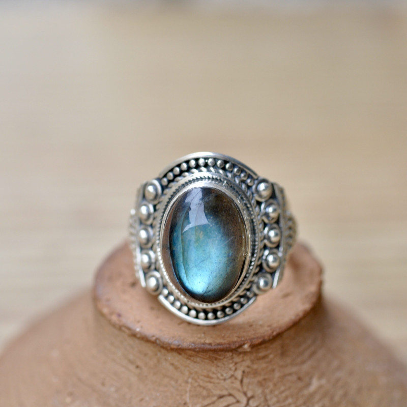 Bague ethnique en argent et pierre naturelle Labradorite