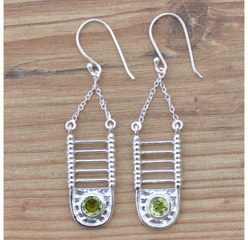Boucles ethniques longues pierre naturelle Péridot et argent