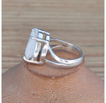 Bague goutte argent et pierre griffée en Pierre de lune facettée T52