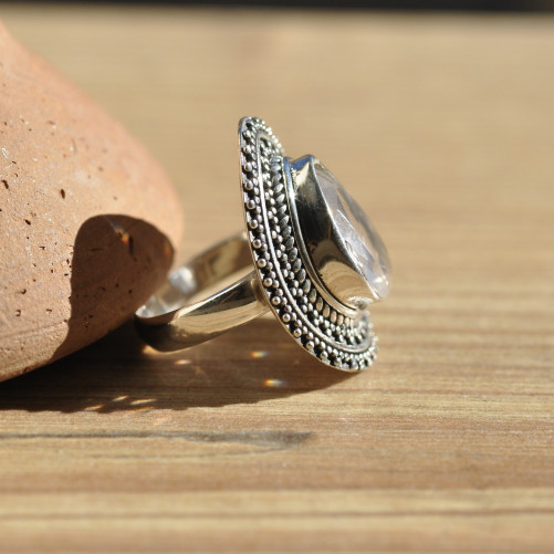Bague ethnique argent et pierre goutte en Quartz rose facettée T51/56
