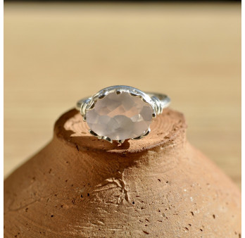 Bague couronne en pierre Quartz rose sur monture en argent (rose)