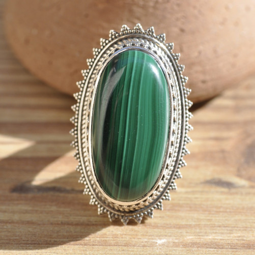 Bague ethnique massive en argent et pierre ovale Malachite T55