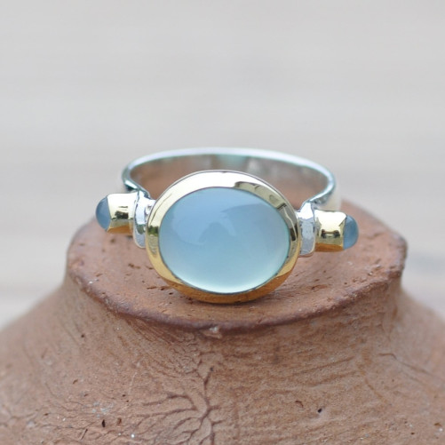 Bague argent et argent doré 3 pierres cabochon Calcédoine