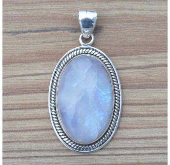 Pendentif ovale en argent travaillé et Pierre de lune (blanc)