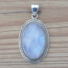 Pendentif ovale en argent travaillé et Pierre de lune (blanc)