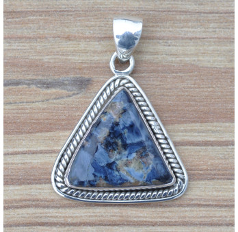 Pendentif triangulaire pierre PIETERSITE et argent strié