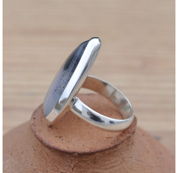 Bague goutte en pierre Agate dendrite sertie d'argent (blanc) T55
