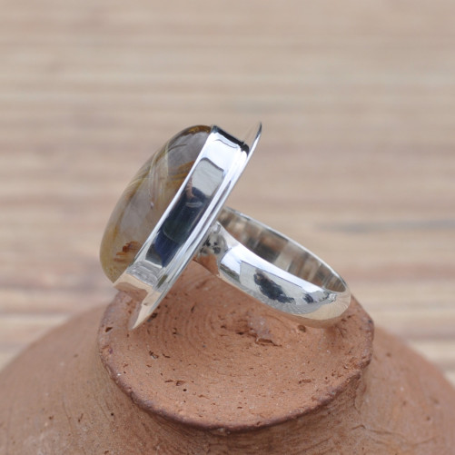 Bague ovale moderne en argent et Quartz rutile T53