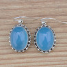 Boucles d'oreilles ovales en argent ciselé et pierre Calcédoine bleue (bleu)