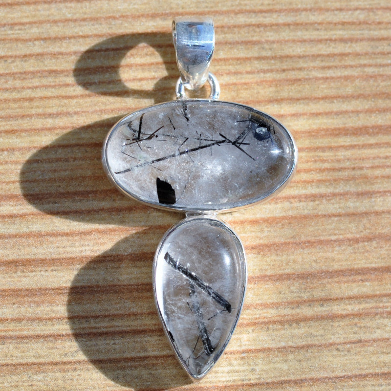 Pendentif argent 2 pierres en QUARTZ avec tourmaline noire Pendentif argent 2 pierres en QUARTZ avec tourmaline noire