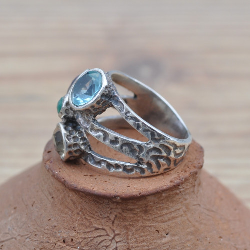 Bague en argent martelé et 4 pierres rondes facettées (multicolore) T53