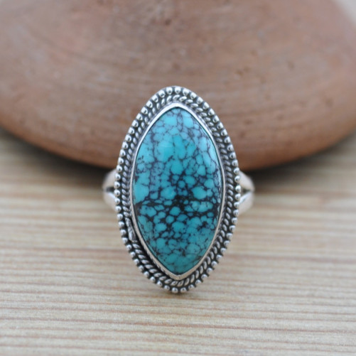 Bague marquise Turquoise du Tibet et argent ciselé T59