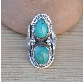 Bague ethnique argent ciselé et 2 pierres en Turquoise du Tibet T56