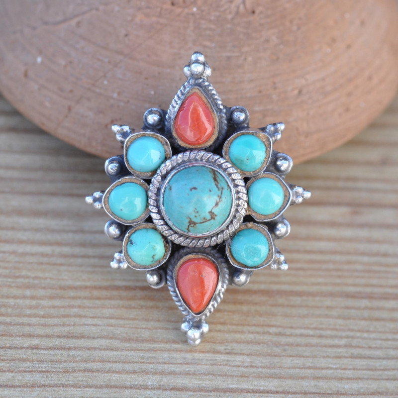 Bague népalaise en argent, Corail et Turquoise du Tibet réglable T51/57 Bague népalaise en argent, Corail et Turquoise du Tibet réglable T51/57