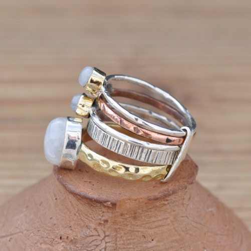 Bague 5 anneaux argent et cuivre avec 4 pierres en Pierre de lune T53/54