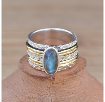 Bague large moderne argent doré et pierre Labradorite oblongue