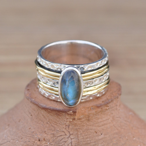 Bague large moderne argent doré et pierre Labradorite oblongue