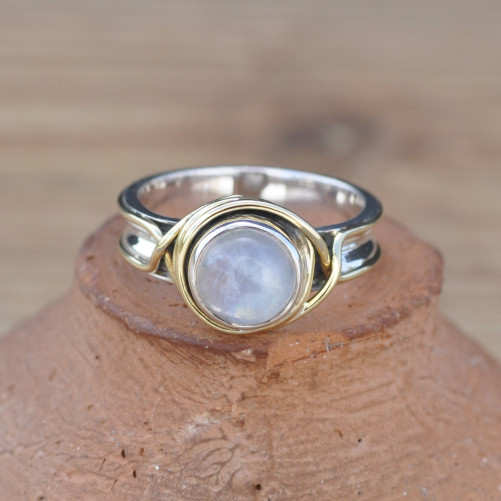 Bague argent avec dorure et pierre ronde en Pierre de lune