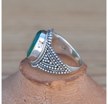Bague argent travaillé et pierre naturelle Agate verte facettée ovale (vert)
